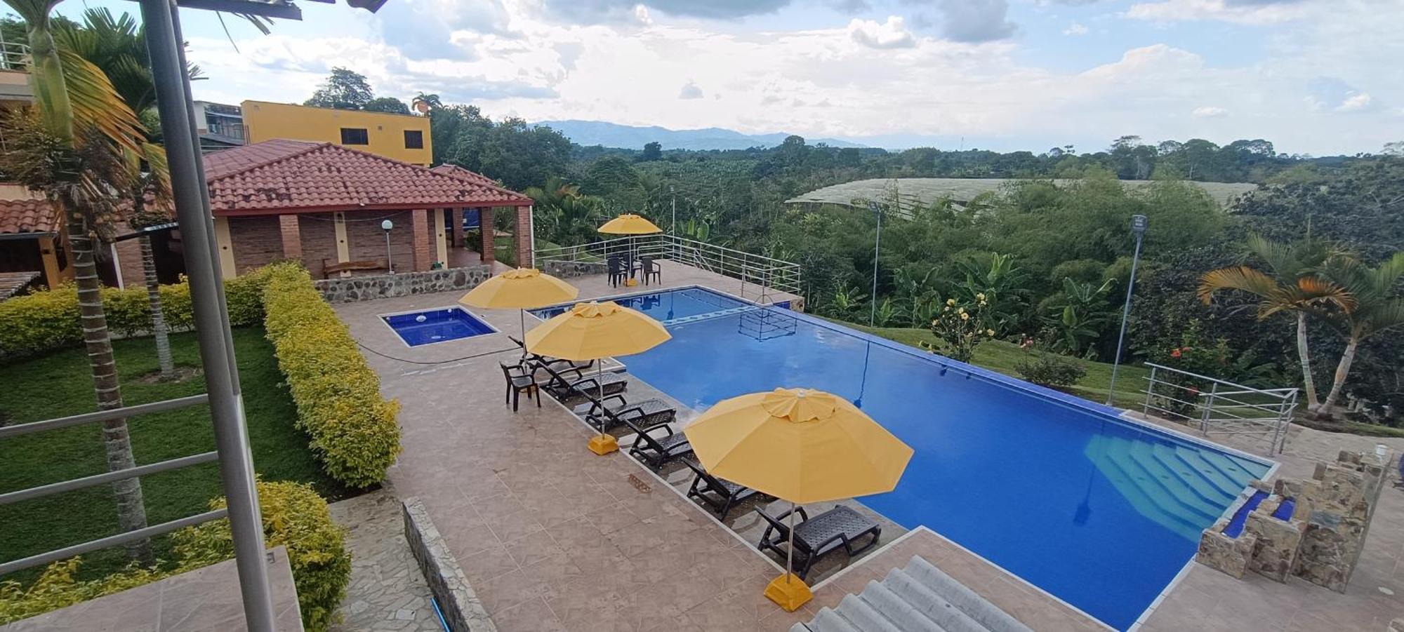 Hotel Campestre Los Mangos Кимбая Екстериор снимка